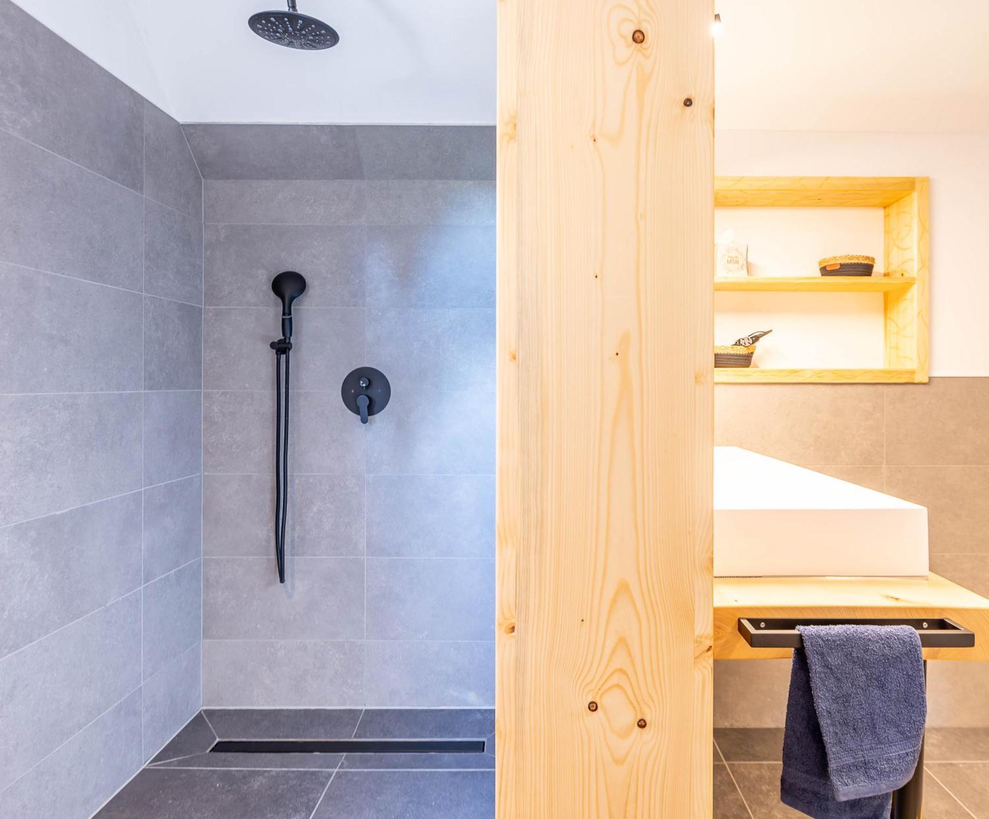 Urlaub Am Schwarzbach Mit Sauna Und Whilpool Butgenbach Exterior photo